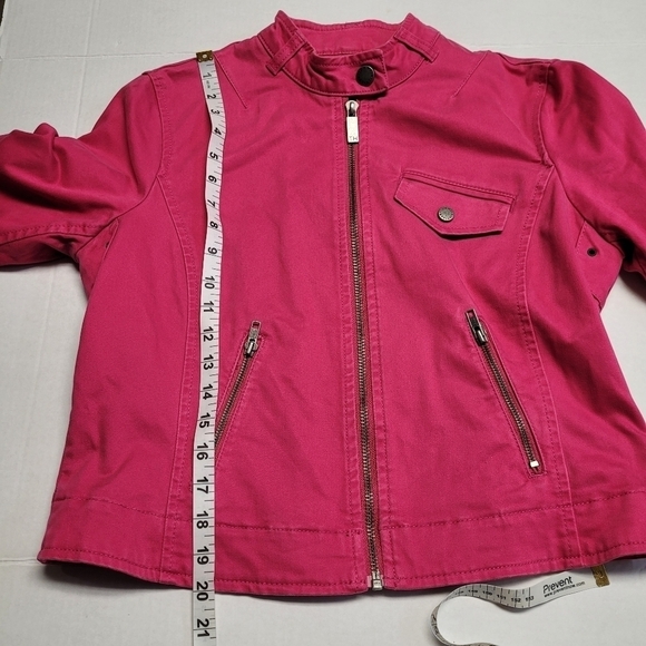 Tommy Hilfiger Pink Full Zip Crop Jean Jacket Size Medium - Picture 11 of 12